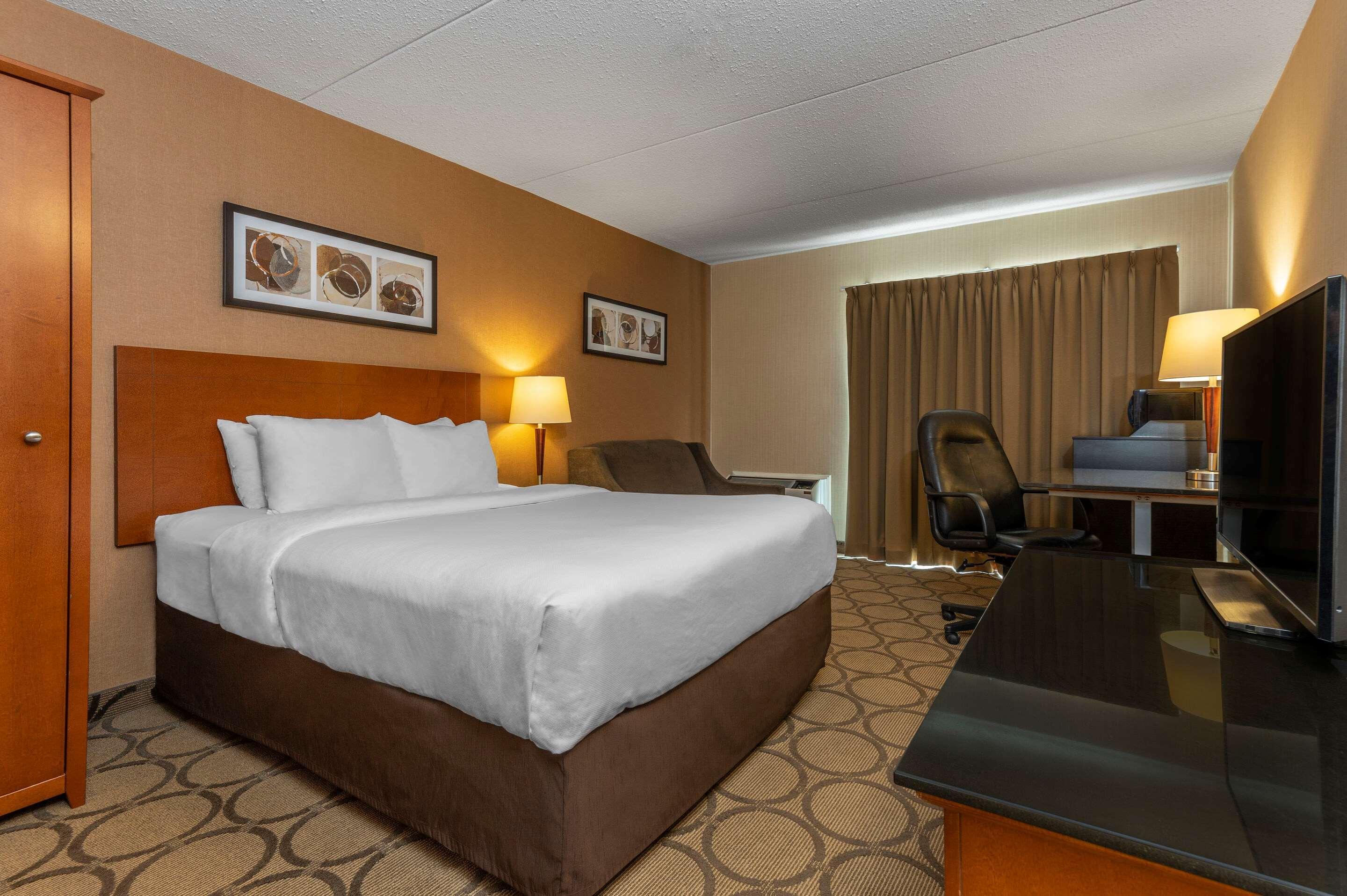 Comfort Inn Prince Albert Exterior photo